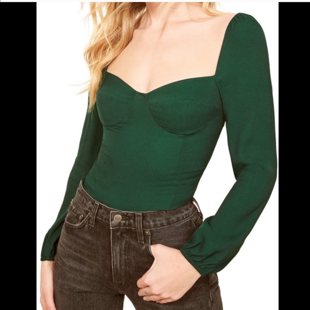 ISO Reformation Reign Top
